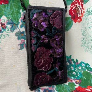 Small Shoulder/Hipster Purse Case Black Velvet Embroidered